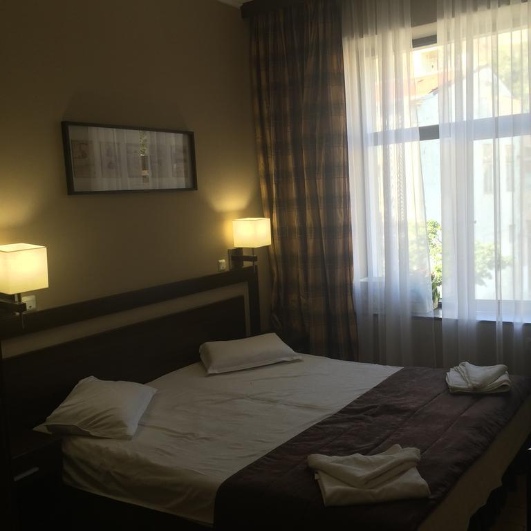 Art Hotel Varna Ngoại thất bức ảnh