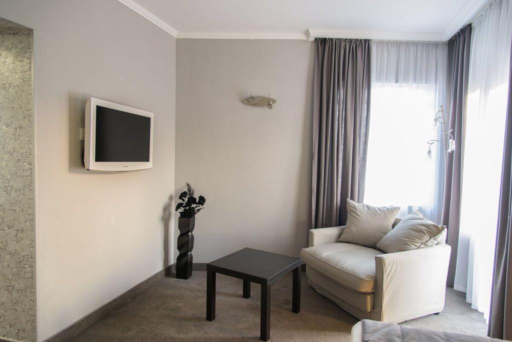 Art Hotel Varna Ngoại thất bức ảnh