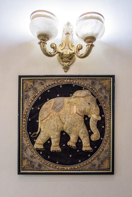 Art Hotel Varna Ngoại thất bức ảnh